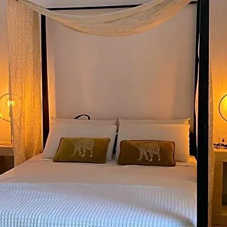 Palazzo Nur Hotel 3*